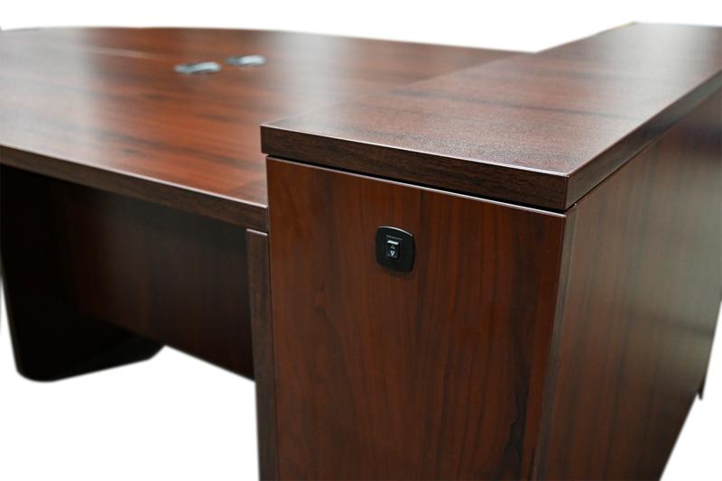 Collaboration Table D-Top